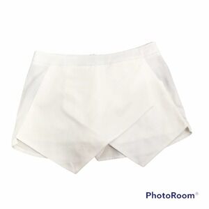 Missguided Verity skort in white size 12